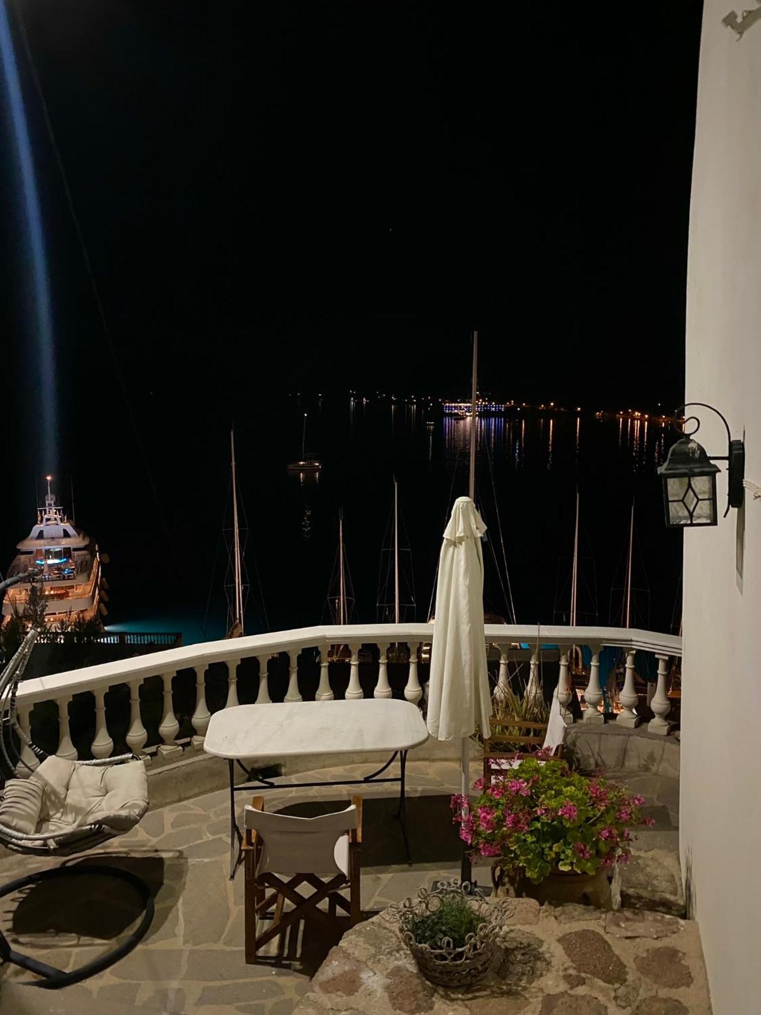 Kasteli Suite Poros Town 外观 照片