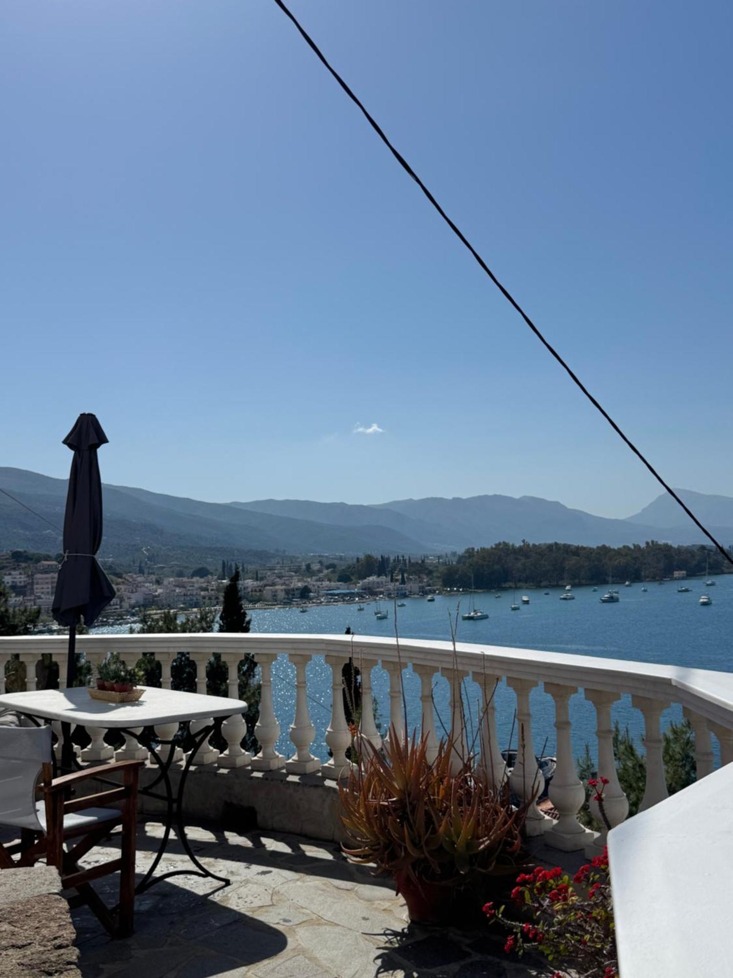 Kasteli Suite Poros Town 外观 照片